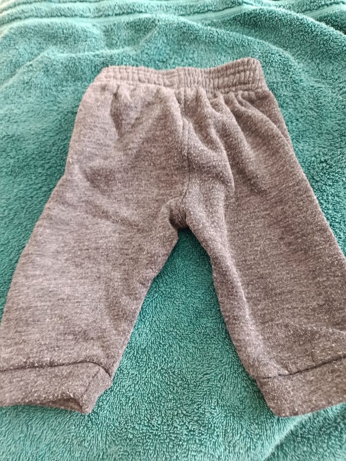 Pantalon reebok - photo numéro 2