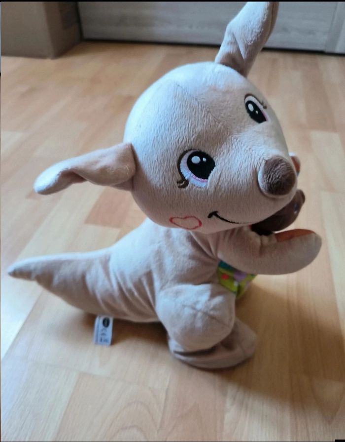 Mon kangourou Love et son bébé - photo numéro 2