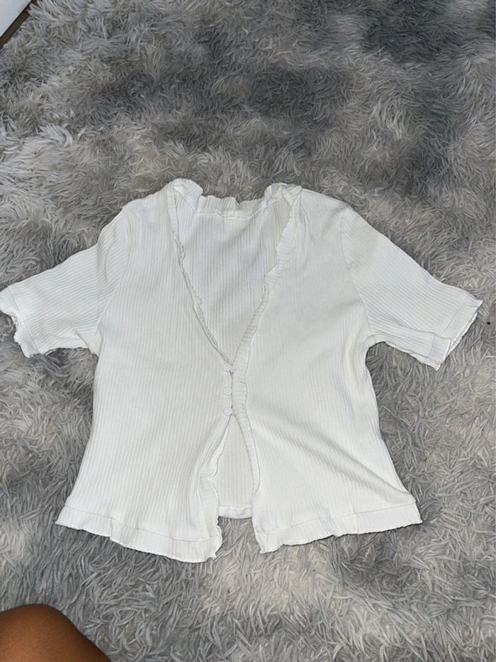Haut blanc - photo numéro 2