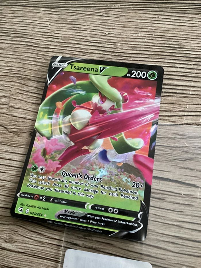 carte Pokémon 021/264 tsareena V anglais ANG année 2021 - photo numéro 2