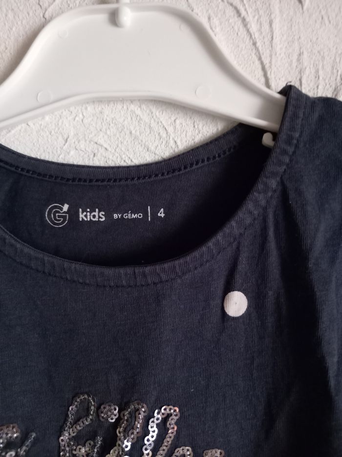 T-shirt bleu - photo numéro 2