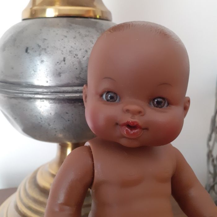 Mini Poupon en short de bain *17,5 cm - photo numéro 3