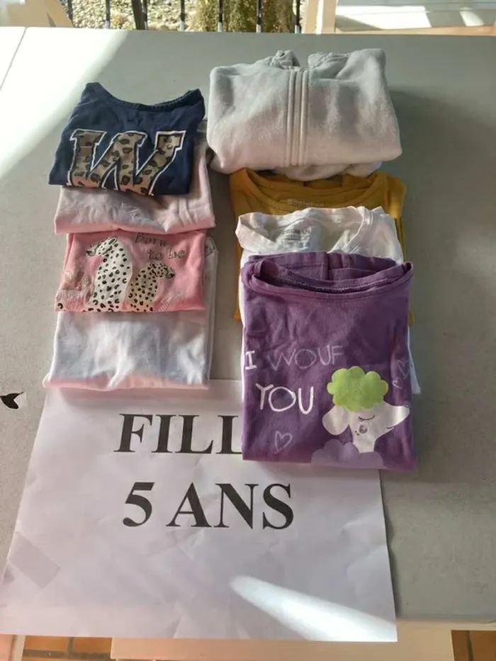Lot fille 5 ans