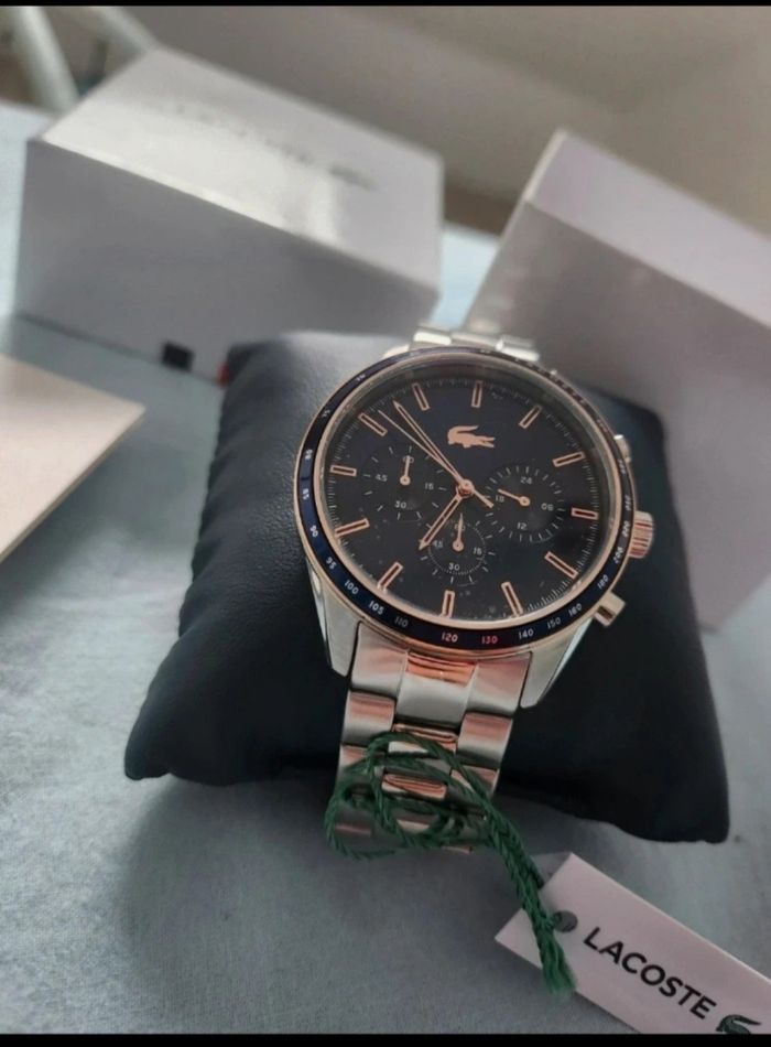 Montre Lacoste neuve