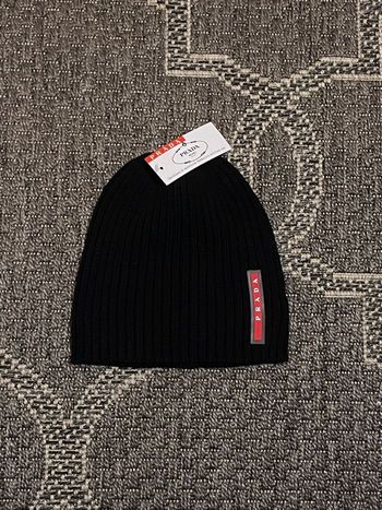 Bonnet Prada