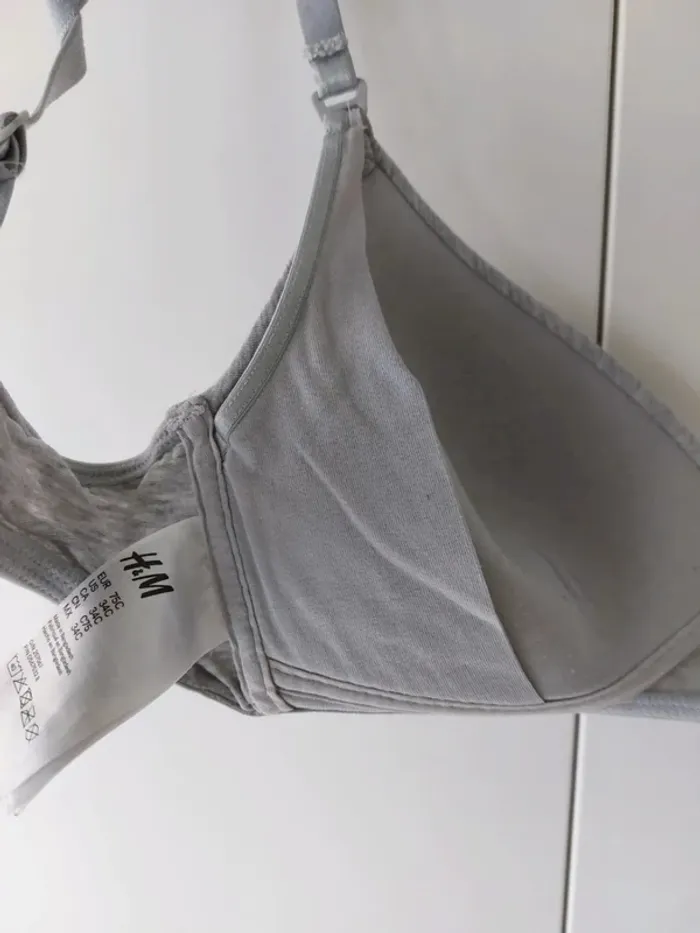 Soutien-gorge grossesse et allaitement 75C - photo numéro 3