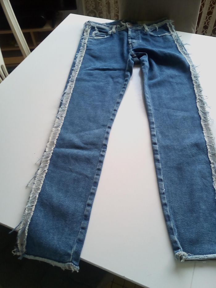 Jean diesel taille 34 - photo numéro 2