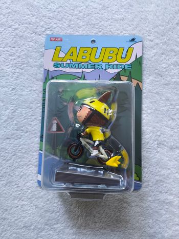 Figurine Labubu Summer Ride par Pop Mart, édition limitée 2025