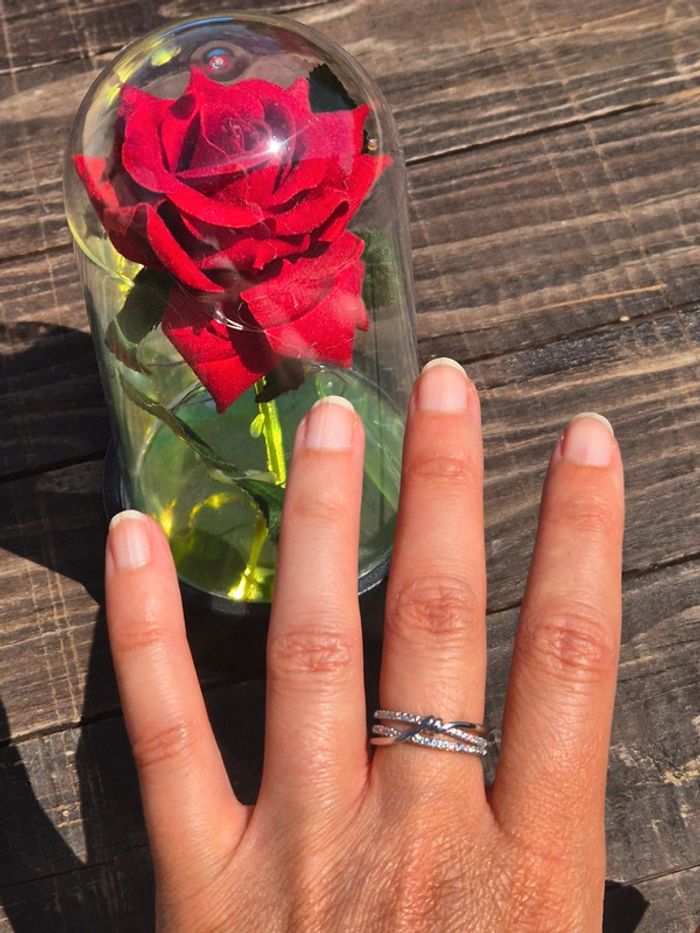 Sublime bague avec vagues scintillante - photo numéro 4