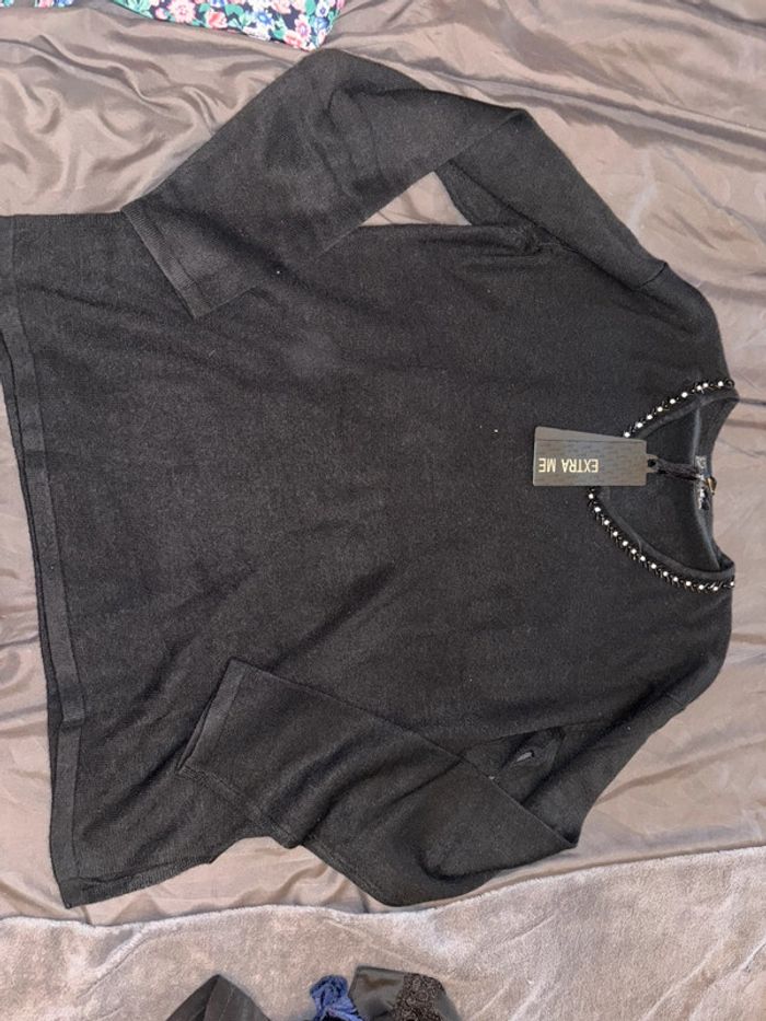Pull noir