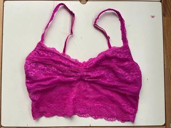 Brassière en dentelle