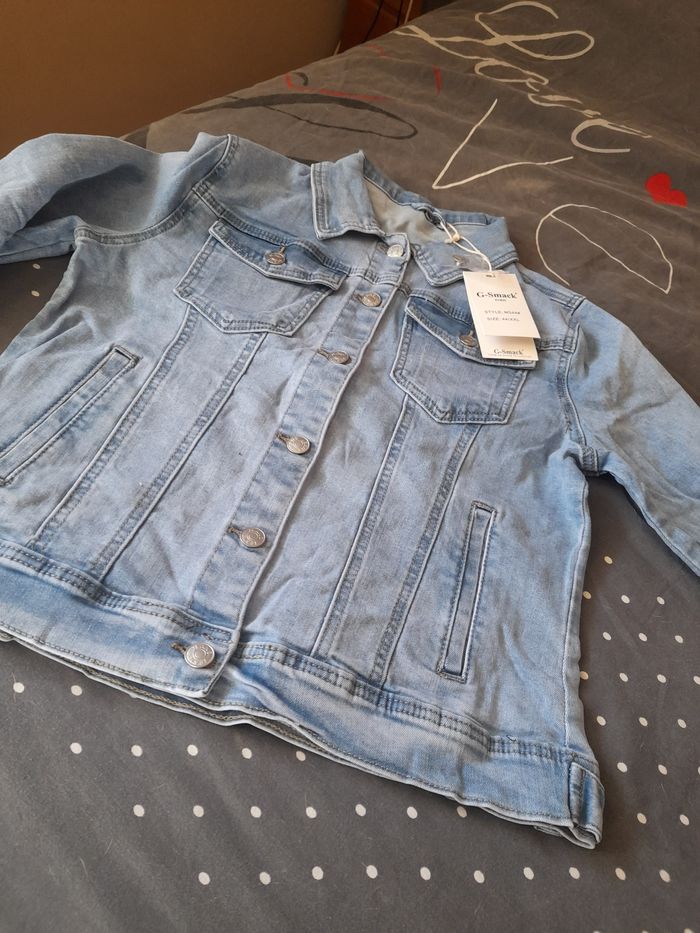 Veste en jean neuve - photo numéro 3