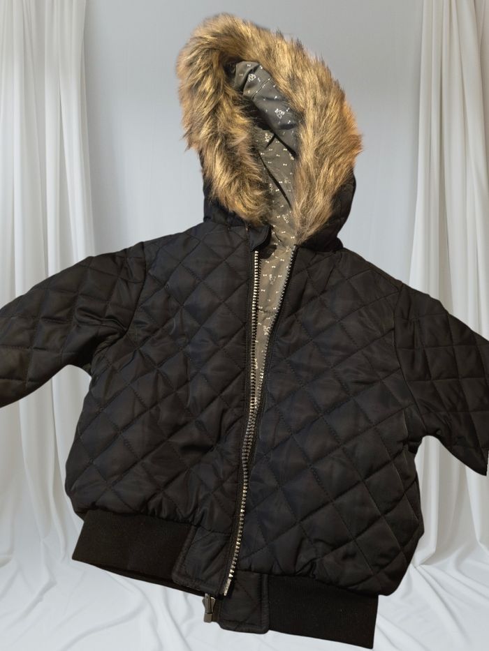 Parka Vertbaudet neuve réversible taille une 4 ans et une 2ans - photo numéro 3