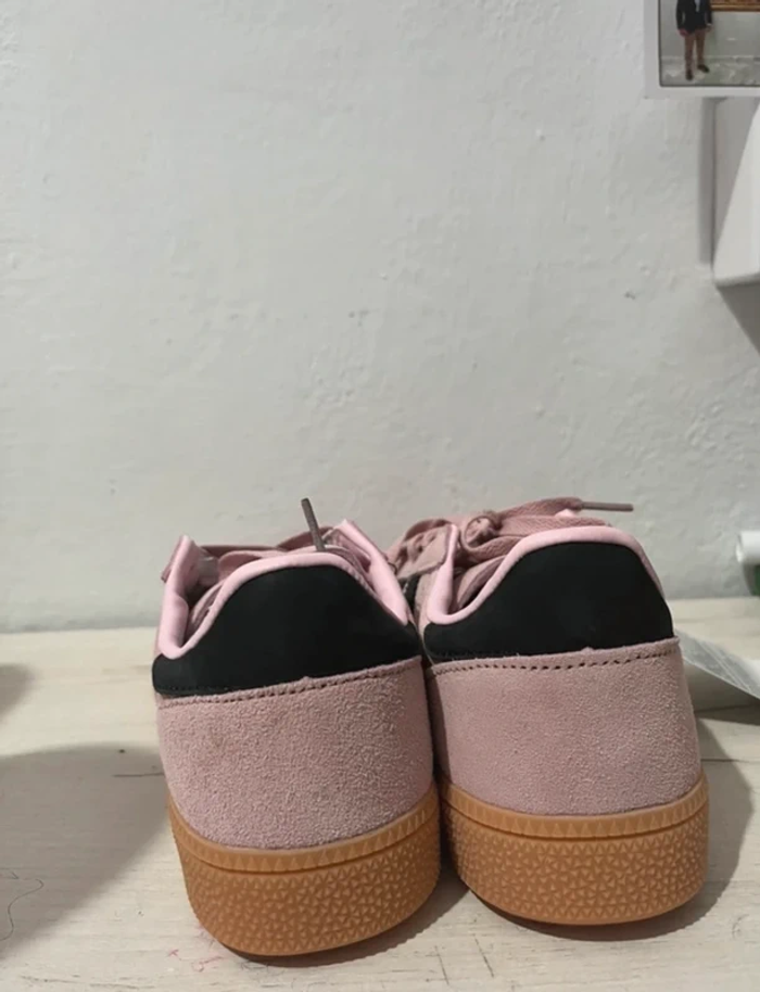 Baskets Adidas Handball Spezial taille 39 - photo numéro 4