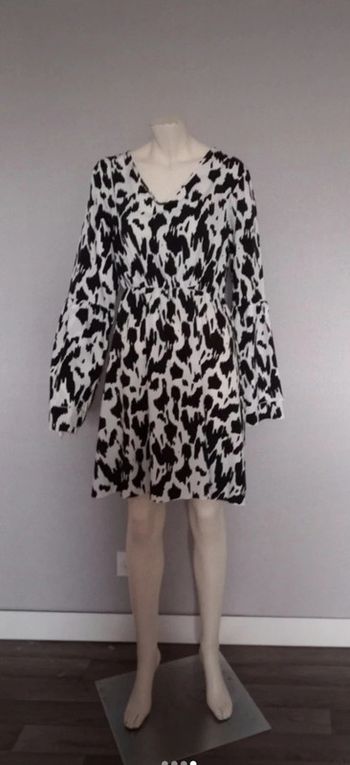 Belle robe demi saison XL
