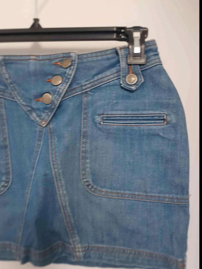 Mini jupe en jean taille  36 - photo numéro 2