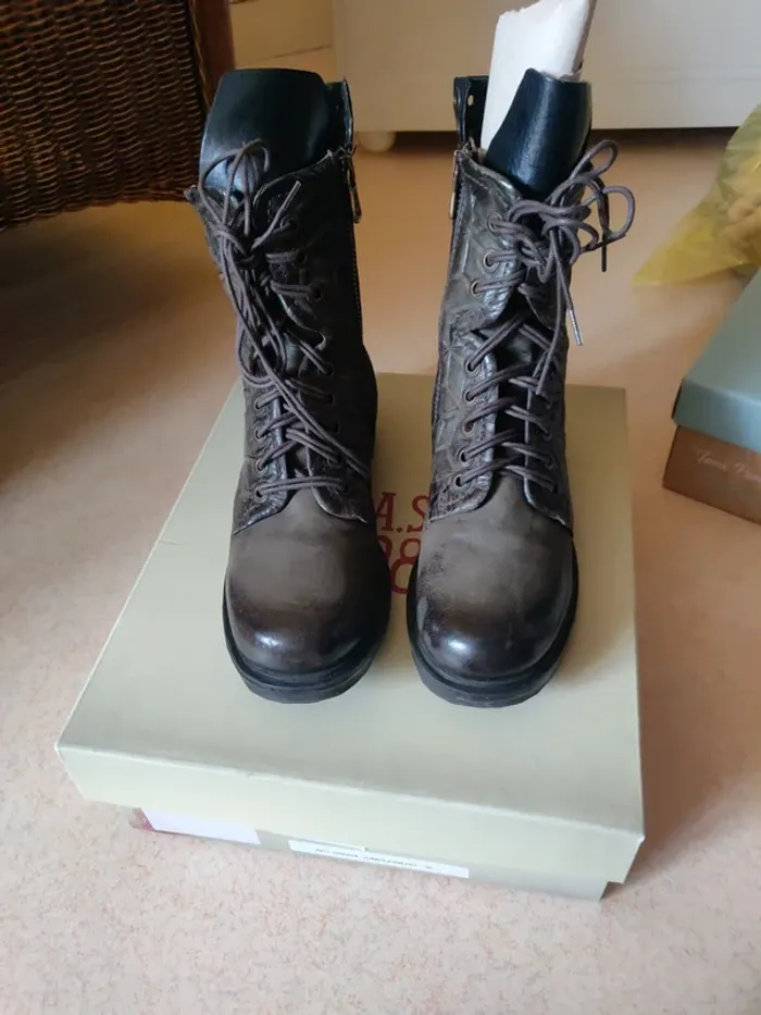 Bottine a lacets A.S.98