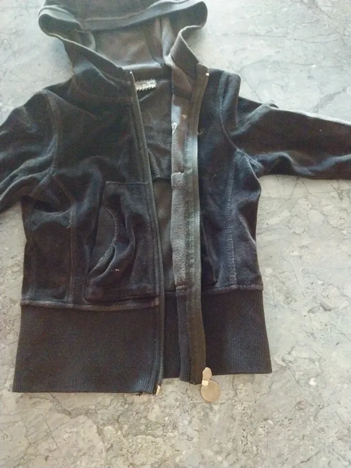 Veste à capuche T. 8 ans - photo numéro 7
