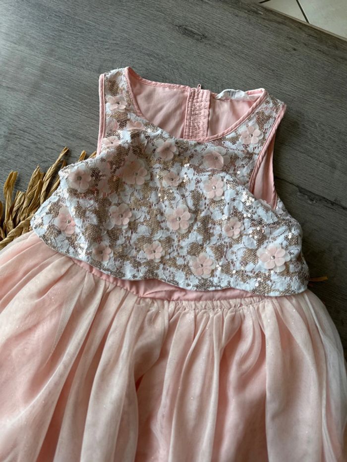 Robe h&m 8 ans tulle et pailletés sequins - photo numéro 2