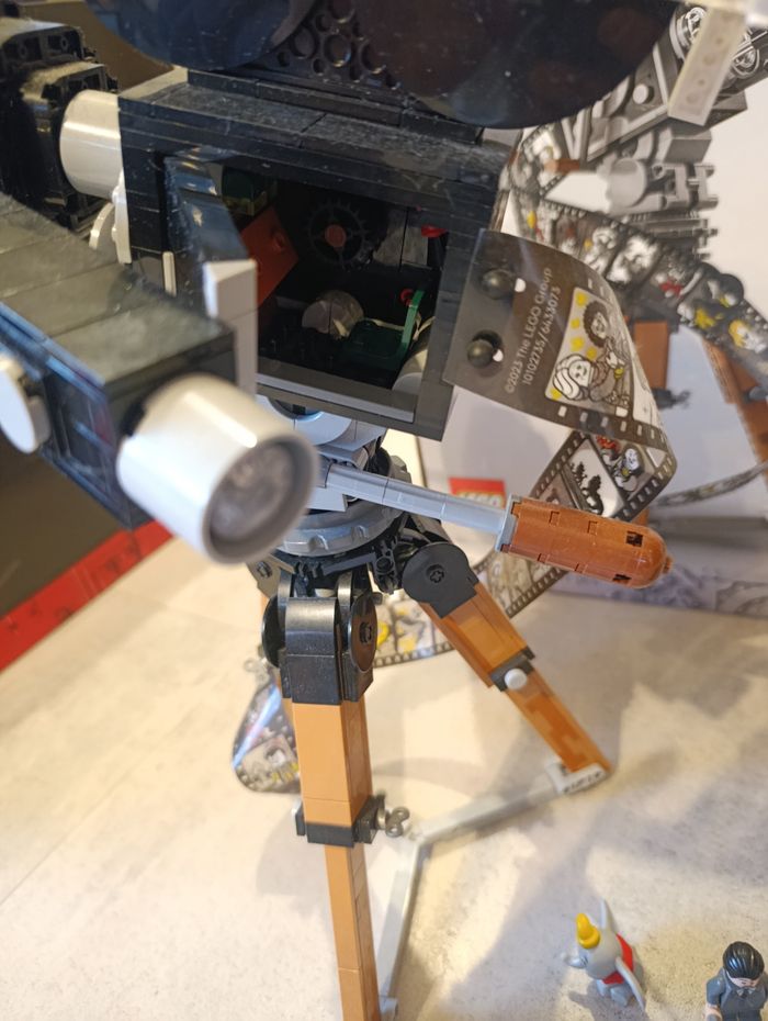 Lego la caméra hommage à Walt Disney - photo numéro 3