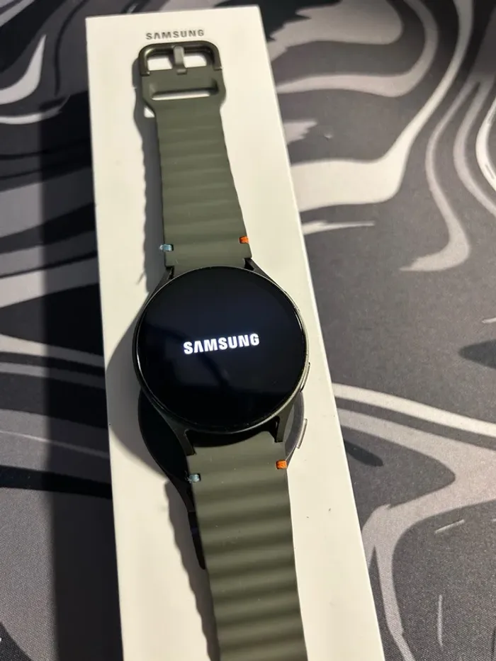 Samsung Galaxy Watch 7 - photo numéro 3