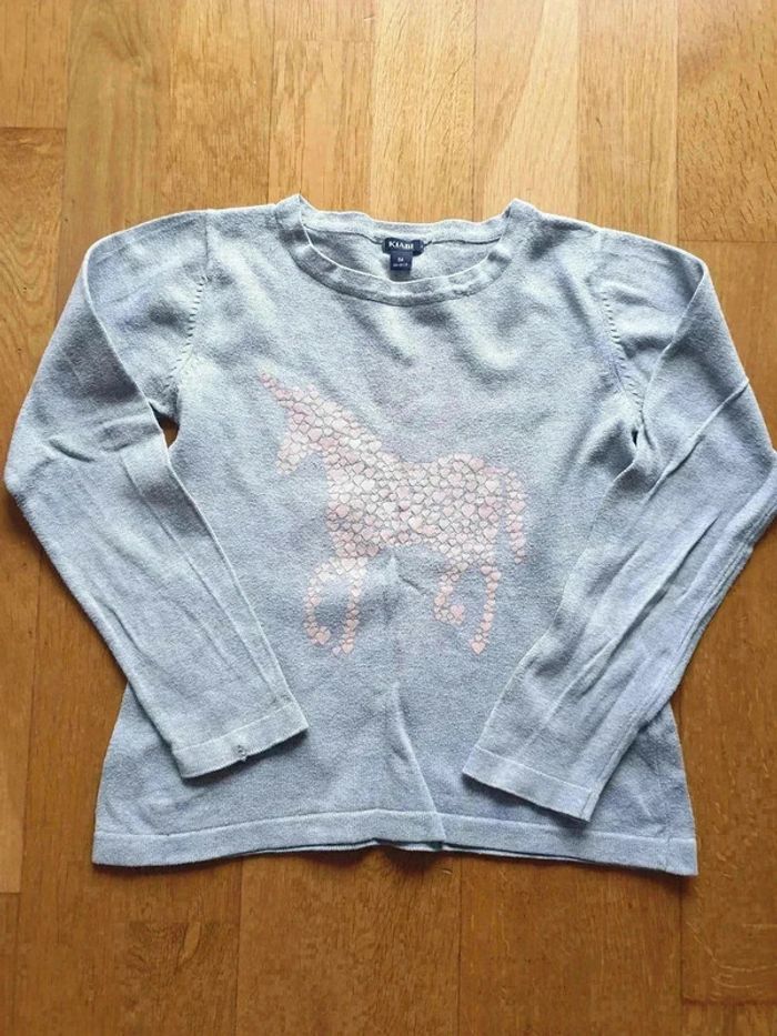 Pull fin 8 ans motif licorne en cœurs thermocollants Kiabi