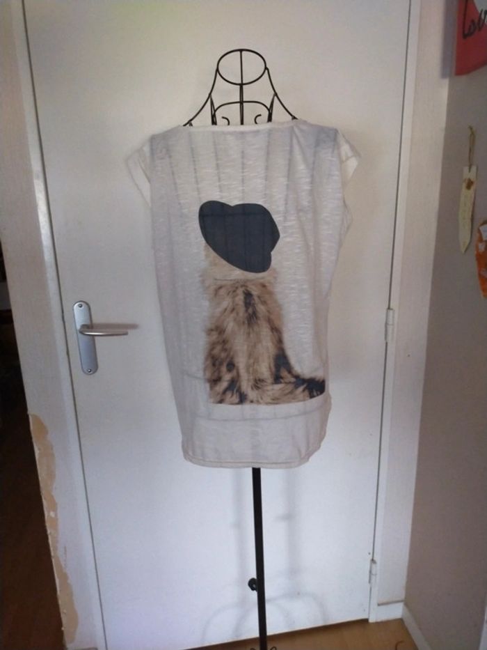 Joli tee-shirt femme portée plusieurs fois - photo numéro 5