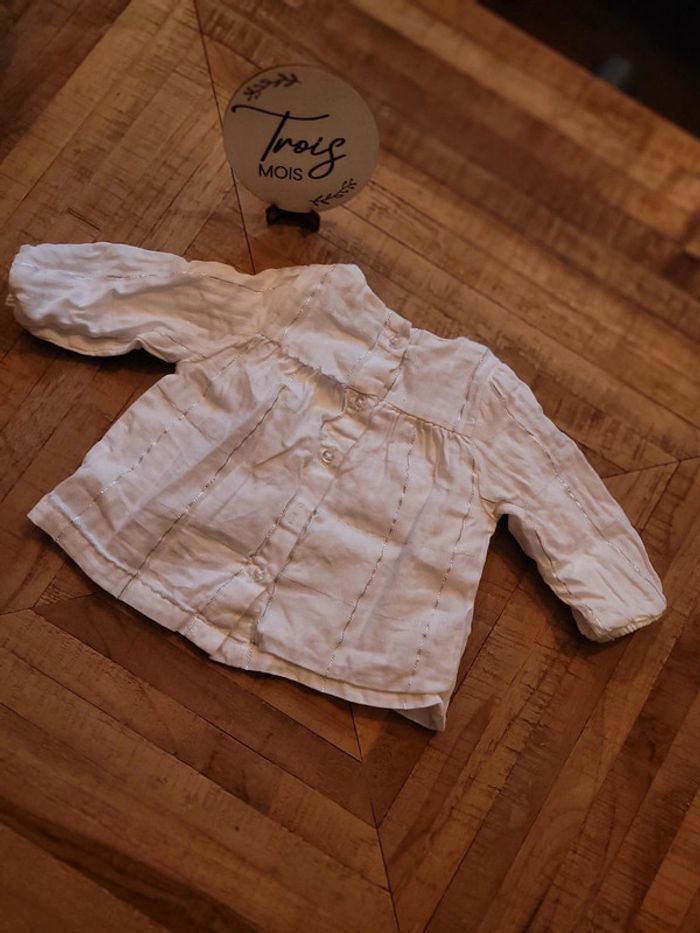 Blouse fleurie 3mois - photo numéro 2