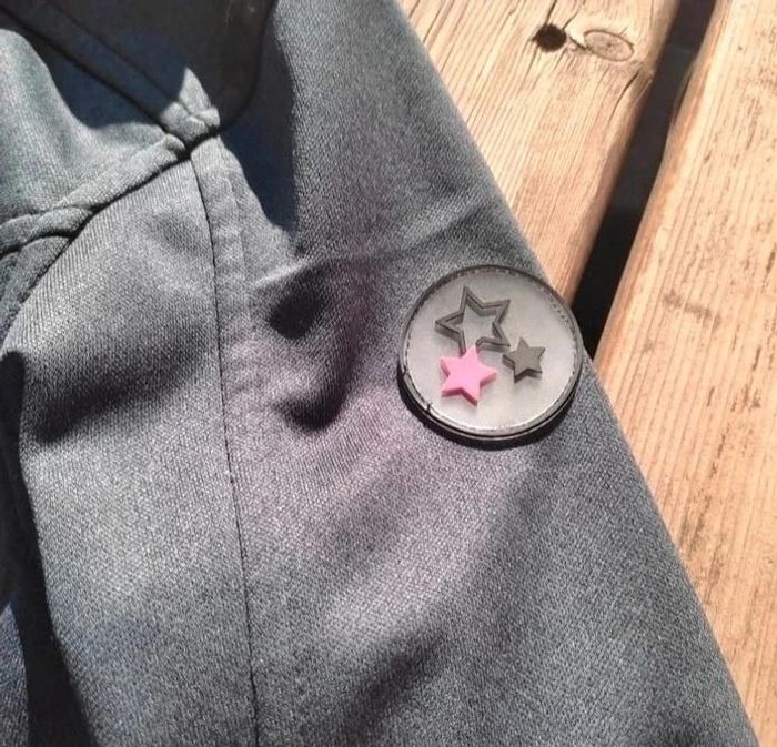 Veste zippée a capuche pour fille Taille 12 ans - photo numéro 5