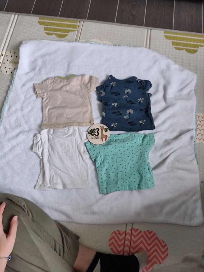 Lot tee-shirts - photo numéro 2