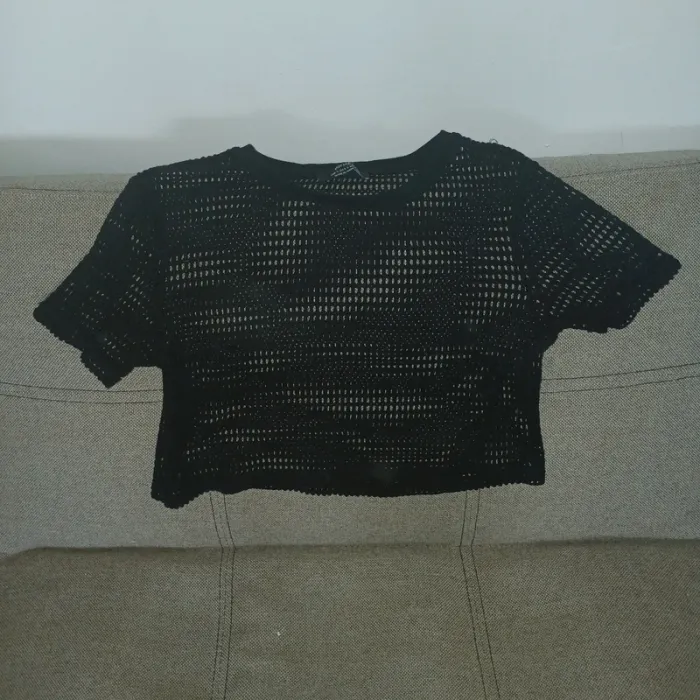 T-shirt transparent