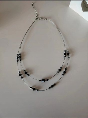 Collier avec perles