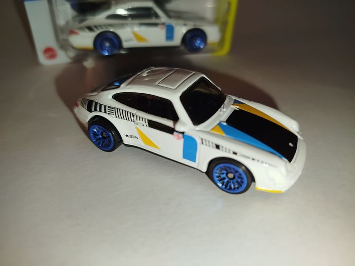 Hot Wheels '96 Porsche Carrera 2024 - photo numéro 2