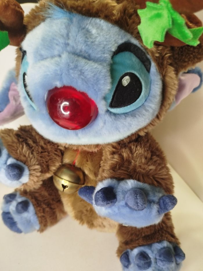Peluche Rennes de Noël Stitch - Disney - photo numéro 2