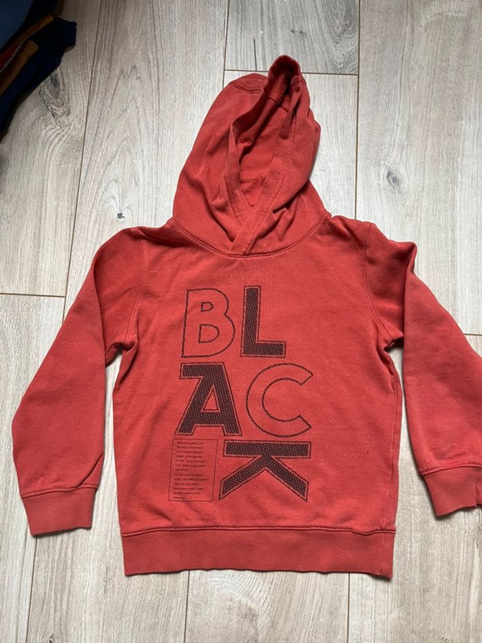 Pull sweat Kiabi 8 ans TBE
