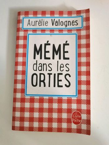 Livre de poche Mémé dans les orties