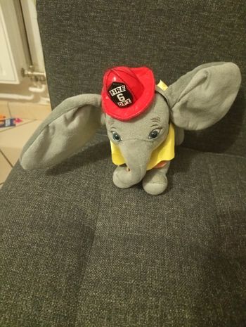 Peluche éléphant