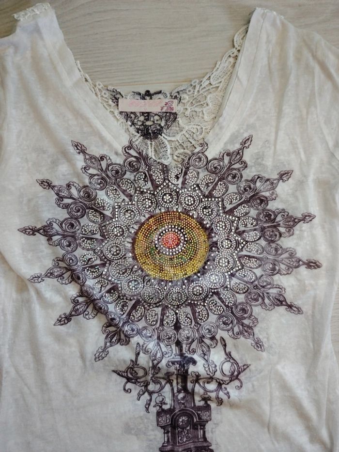 Tee shirt femme. Taille 38. - photo numéro 2