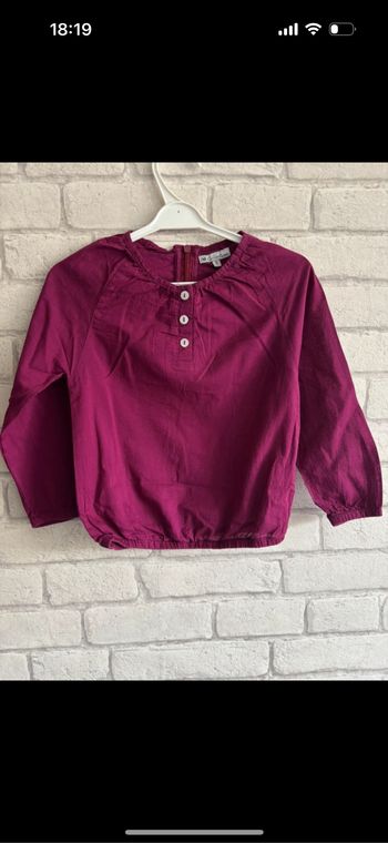 Blouse U Collection taille 3 ans