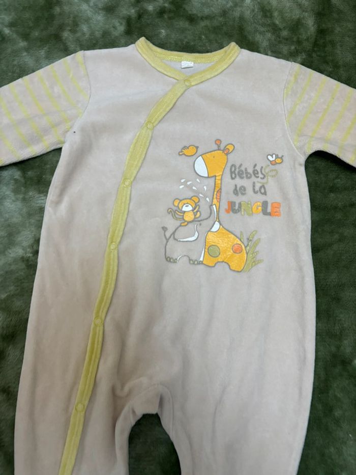 Pyjama 1 pièce velours - photo numéro 2