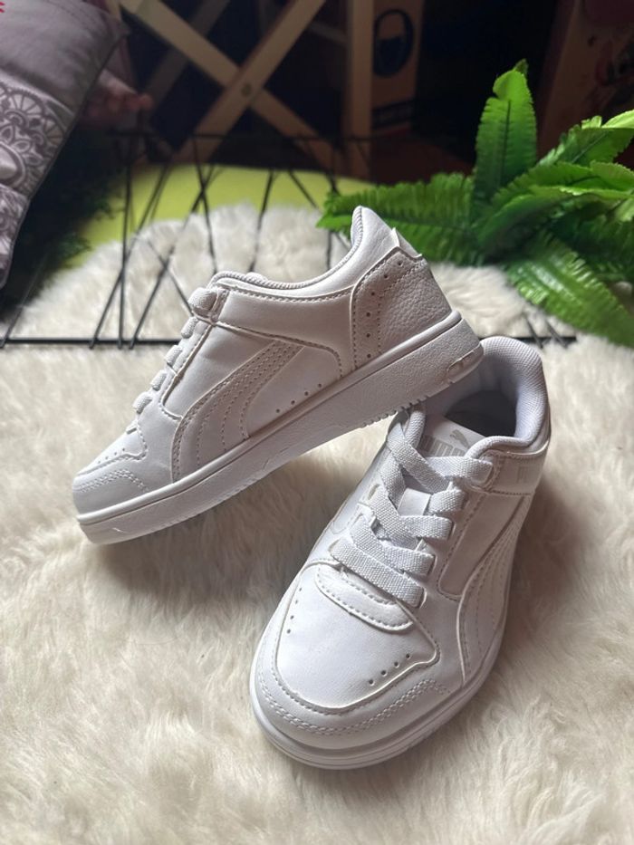 Basket PUMA pointure 29 - photo numéro 6