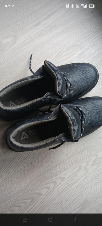 Chaussures de sécurité (45)