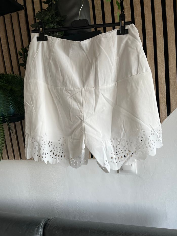 Short blanc chic me - photo numéro 4
