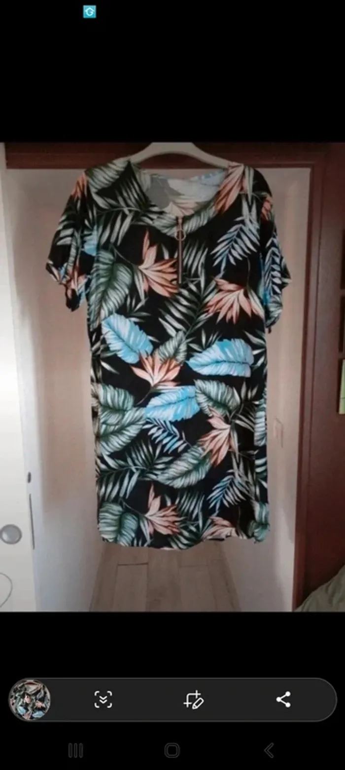 Robe tunique taille unique jusqu'à un 42. Neuve jamais portée - photo numéro 2