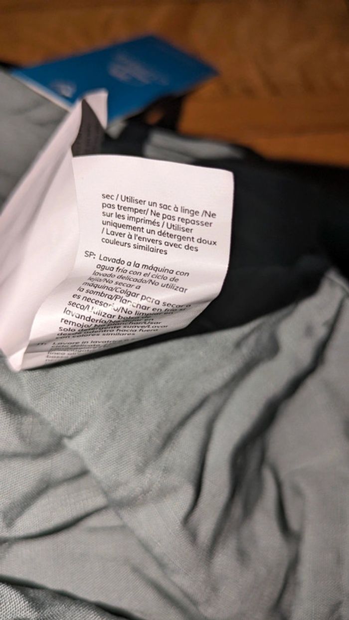 Combinaison avec épaules nues à nouer T.XS/36 jamais porté - photo numéro 13
