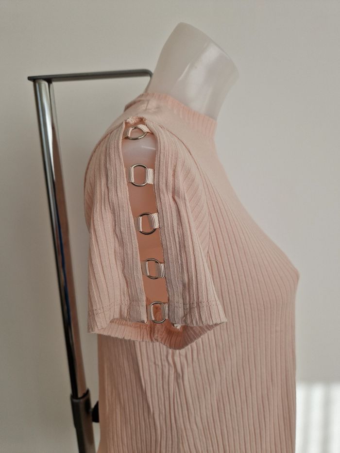 Haut crème, beige épaules semi-ouvertes Jennyfer - photo numéro 6