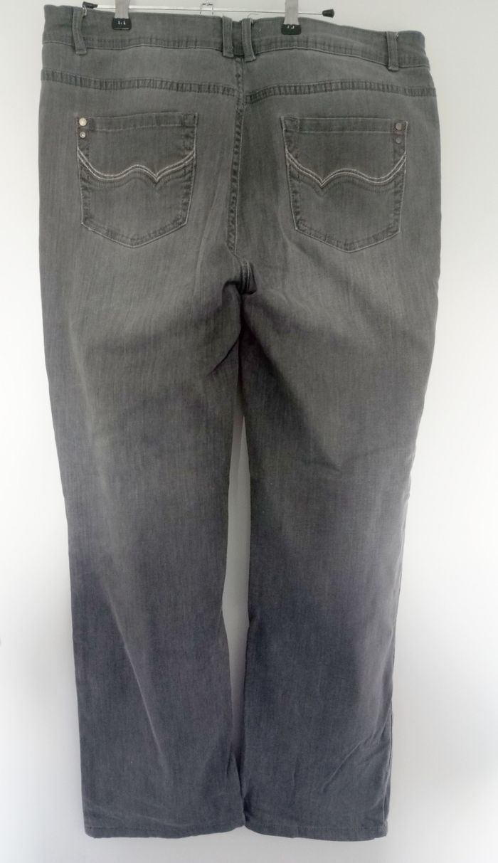 Pantalon droit - photo numéro 4