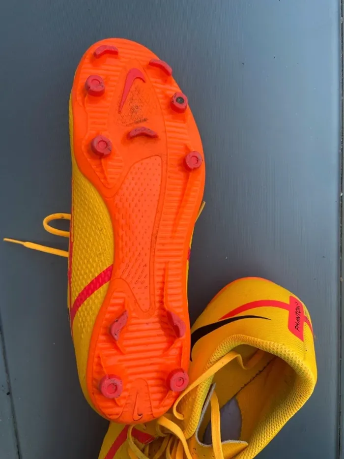 Chaussure de football nike phantom taille 40,5 - photo numéro 3