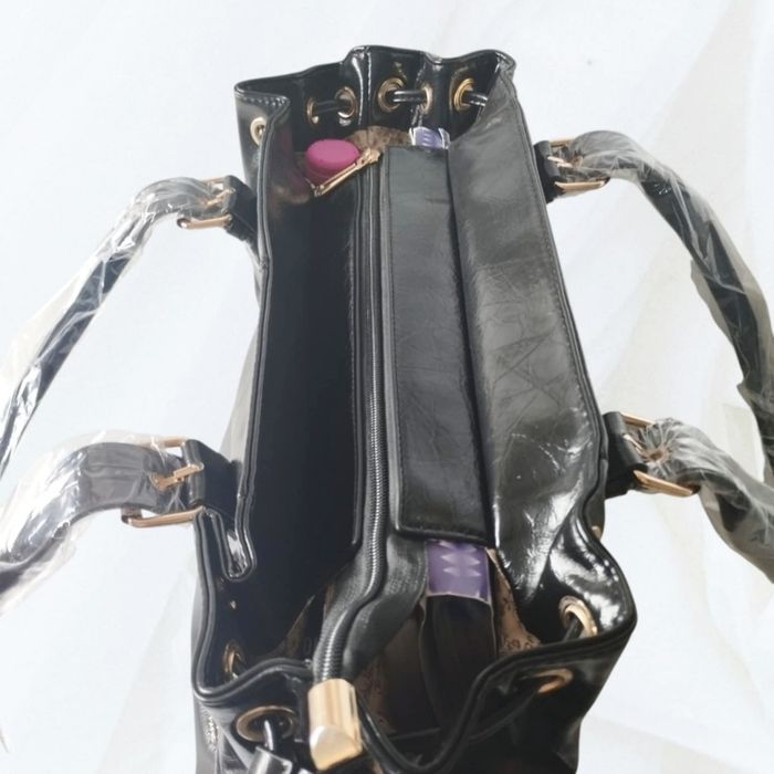 Grand sac craquelé noir Flora Co - photo numéro 6