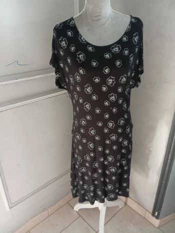 Robe manche courte Taille 38/40